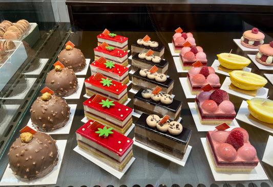 MES 6 PÂTISSERIES INCONTOURNABLES À PARIS EN 2026 🍰